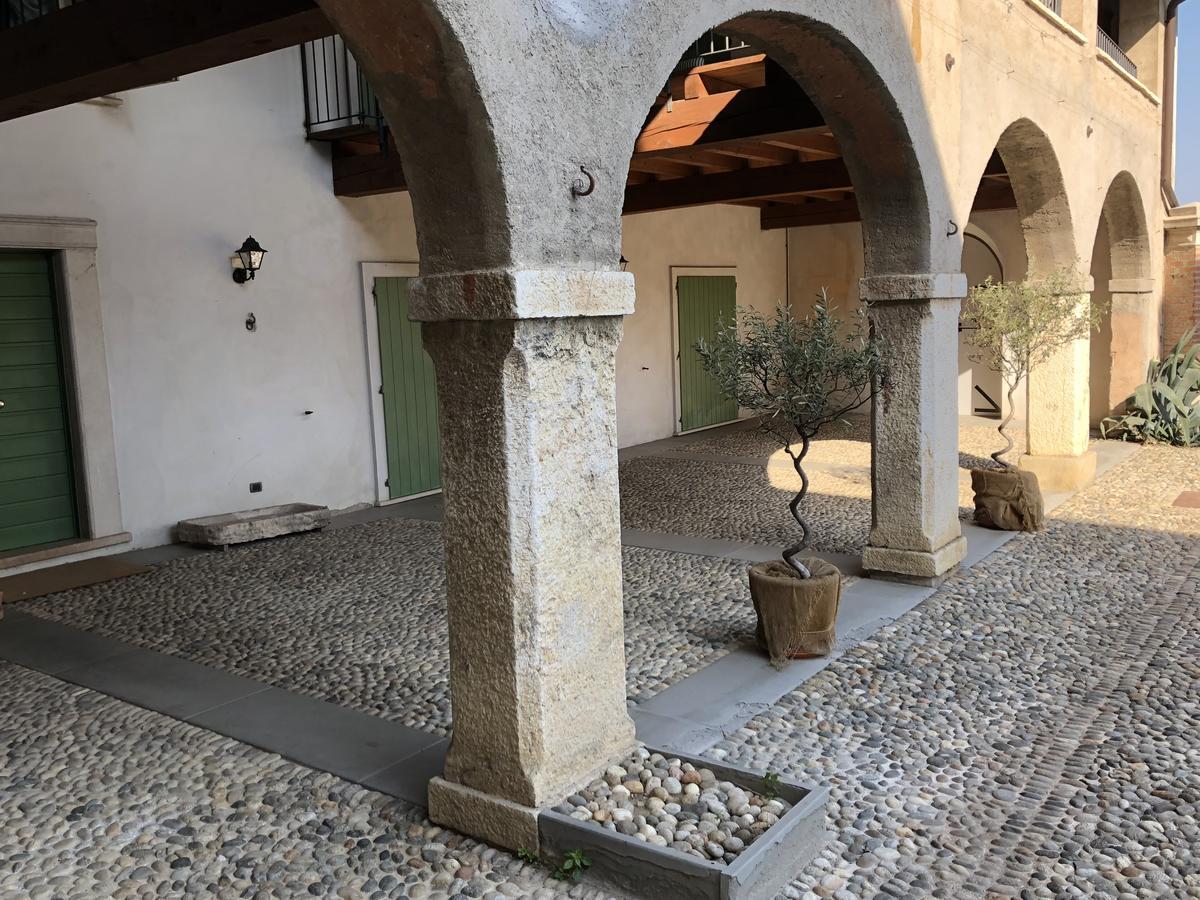 Agrigturismo Monte Cicogna Villa Moniga del Garda Eksteriør bilde